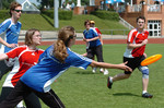 Nyon , dimanche 3 juin 2007 , Colovray , initiation au frisbee , photo Martial Fragniere